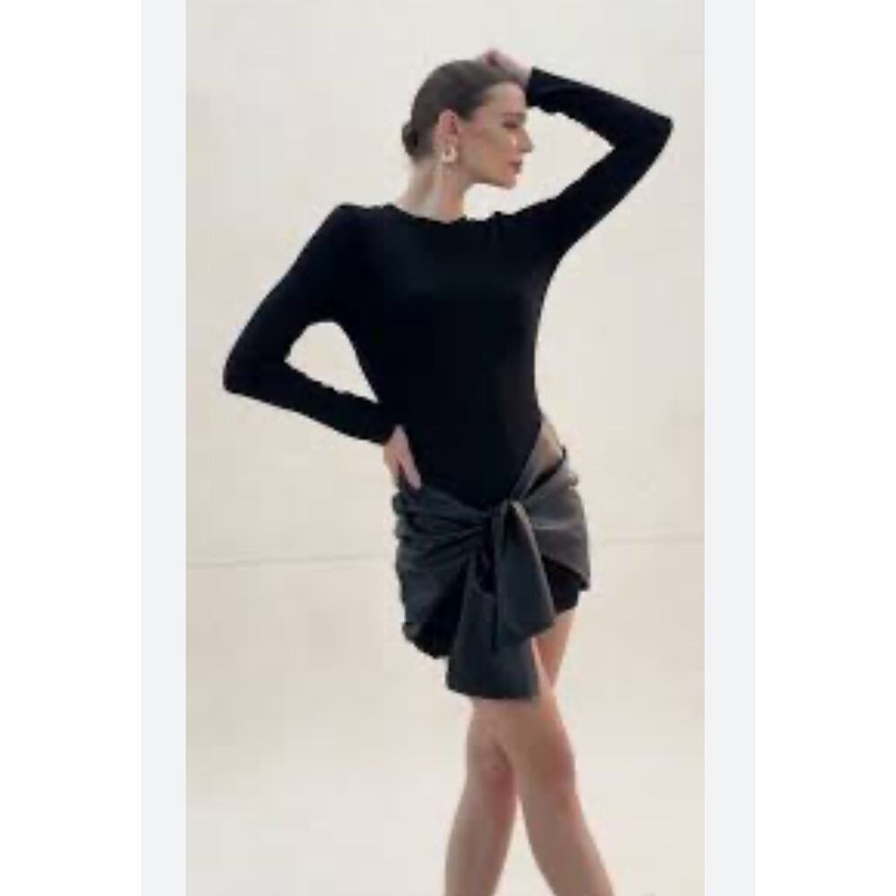 Elegant Black Mini Dress